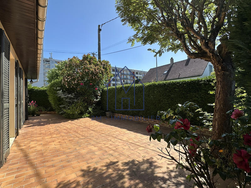 Maison - 79 m² - 4 pièces