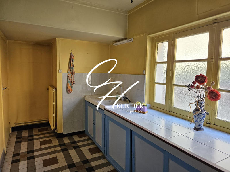 Appartement - 120 m² - 5 pièces