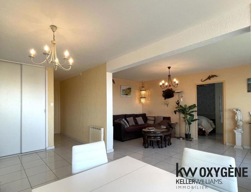 Appartement - 85 m² - 4 pièces