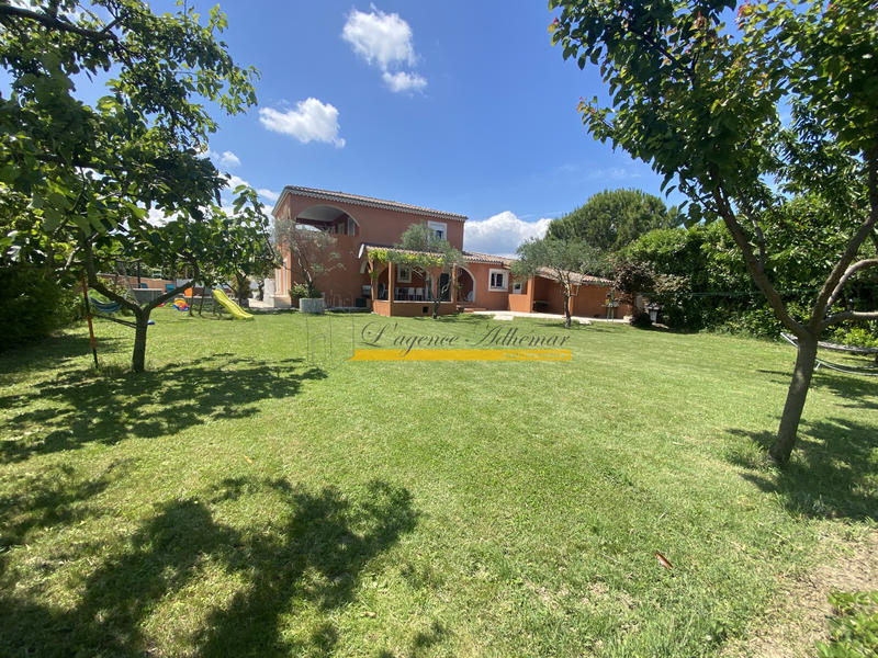 Maison - 174 m² - 6 pièces