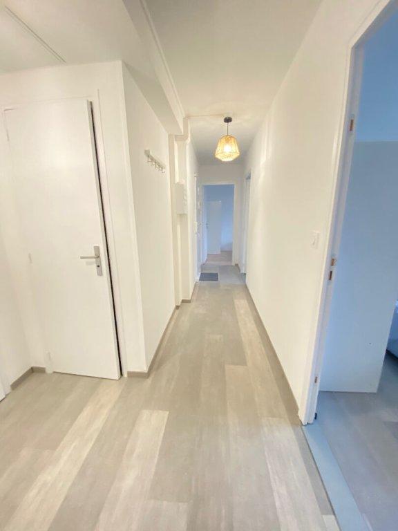 Appartement - 9 m² - 5 pièces