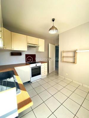 Maison - 72 m² - 4 pièces