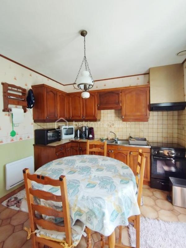 Maison traditionnelle - 170 m² - 7 pièces