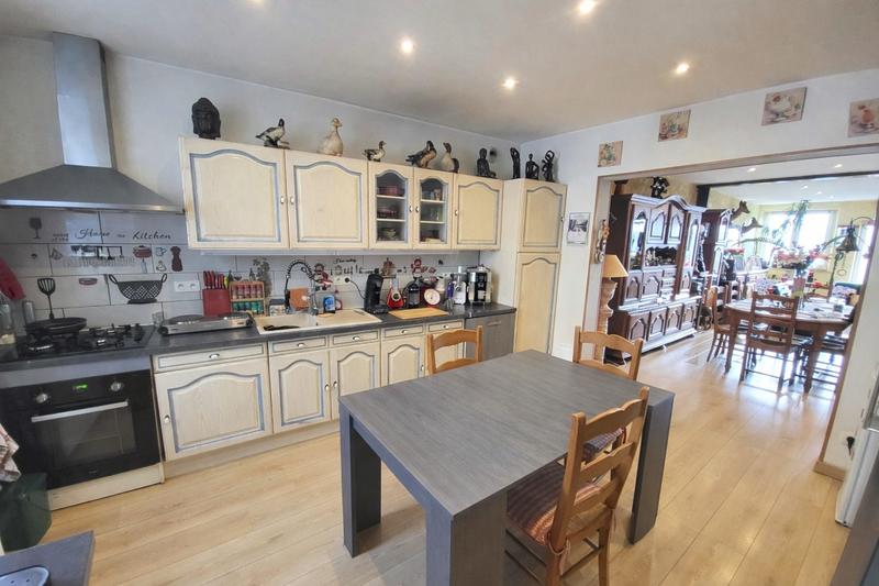 Maison - 125 m² - 5 pièces