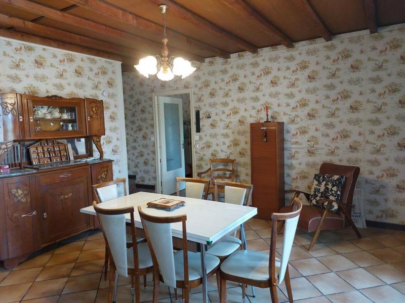 Maison de village - 93 m² - 5 pièces