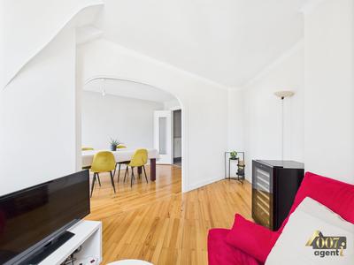 Appartement - 79 m² - 4 pièces