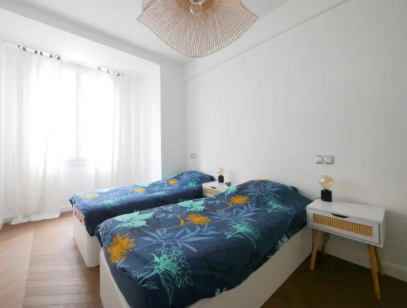 Appartement - 77 m² - 3 pièces