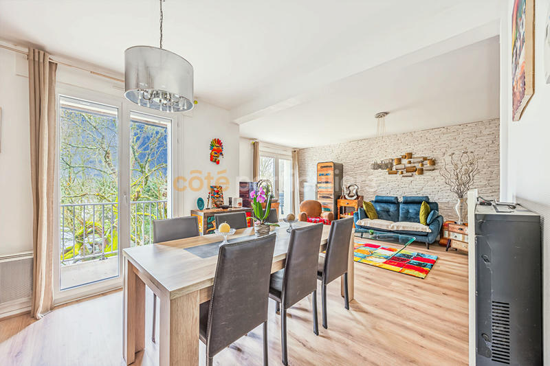 Appartement - 127 m² - 5 pièces