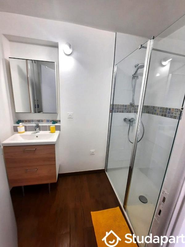 Chambre - 16 m² - 1 pièce