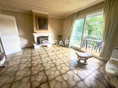 Maison - 86 m² - 4 pièces