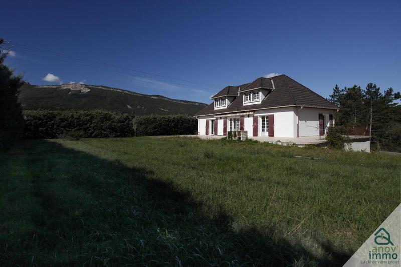 Maison - 166 m² - 7 pièces