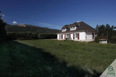 Maison - 166 m² - 7 pièces