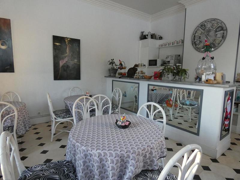 Demeure - 16 pièces