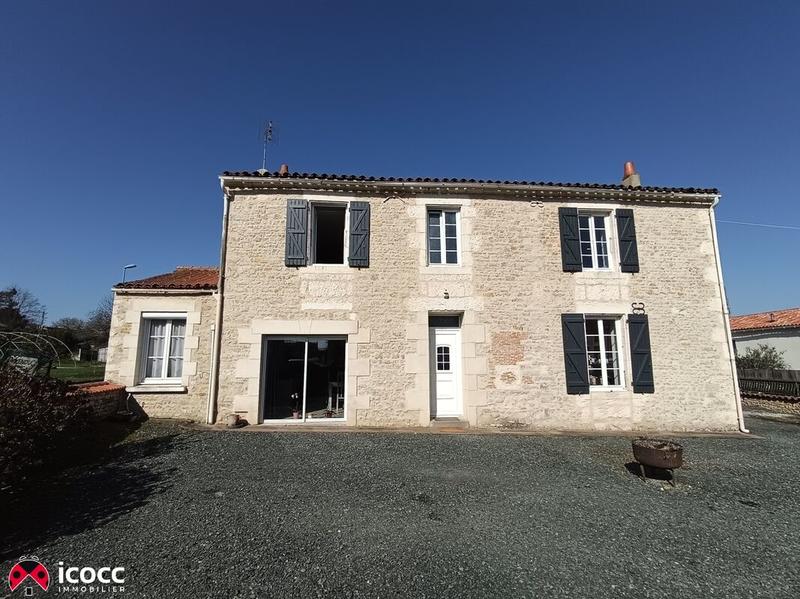 Maison en pierre - 135 m² - 5 pièces