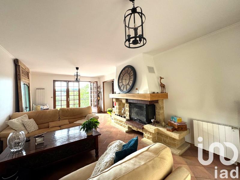 Maison - 196 m² - 6 pièces