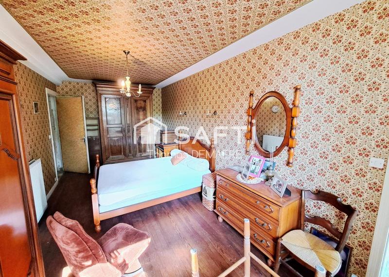 Maison - 214 m² - 8 pièces