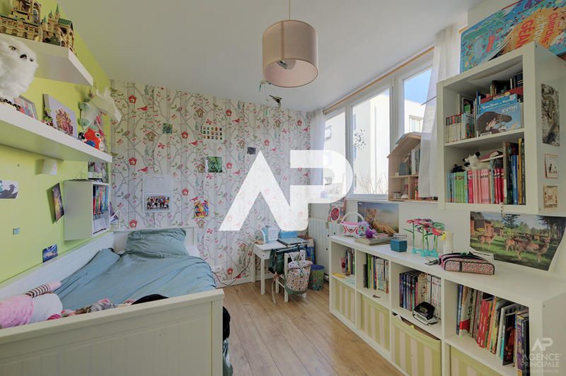 Maison - 95 m² - 4 pièces