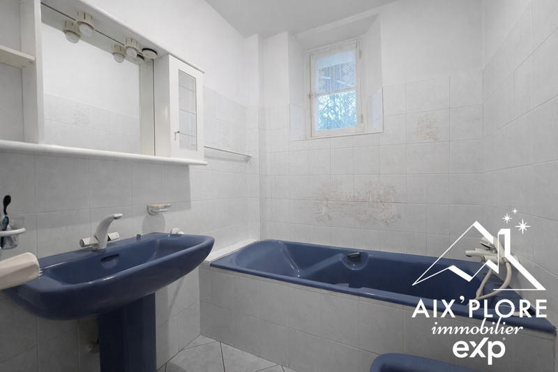 Appartement - 81 m² - 3 pièces