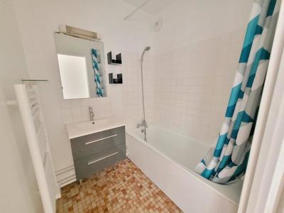 Appartement ancien - 69 m² - 3 pièces