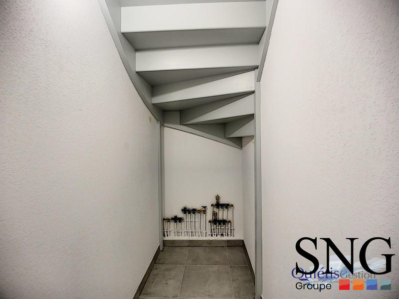 Appartement - 92 m² - 4 pièces