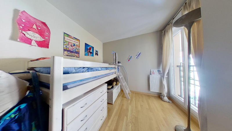 Appartement - 134 m² - 6 pièces