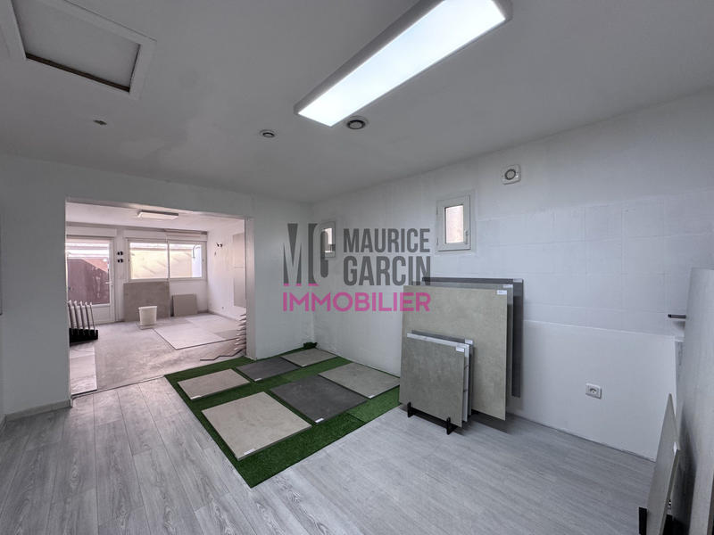 Maison - 192 m² - 8 pièces