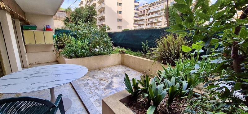 Appartement - 79 m² - 3 pièces