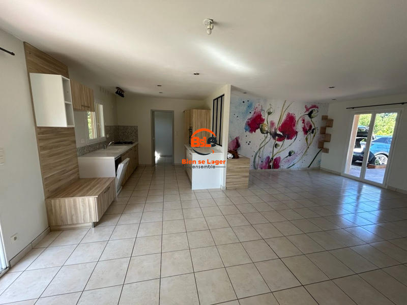 Maison - 102 m² - 5 pièces