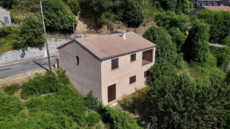 Maison de village - 153 m² - 5 pièces