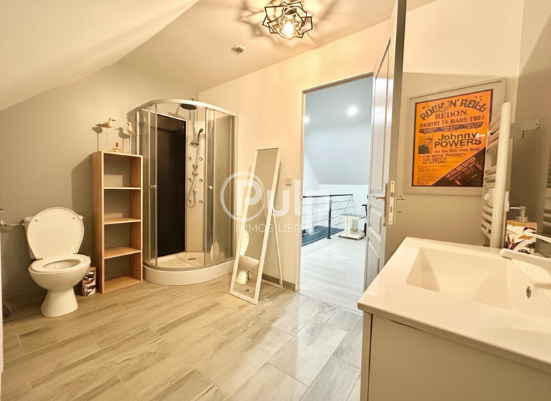 Pavillon - 164 m² - 6 pièces