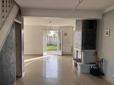 Maison - 84 m² - 5 pièces