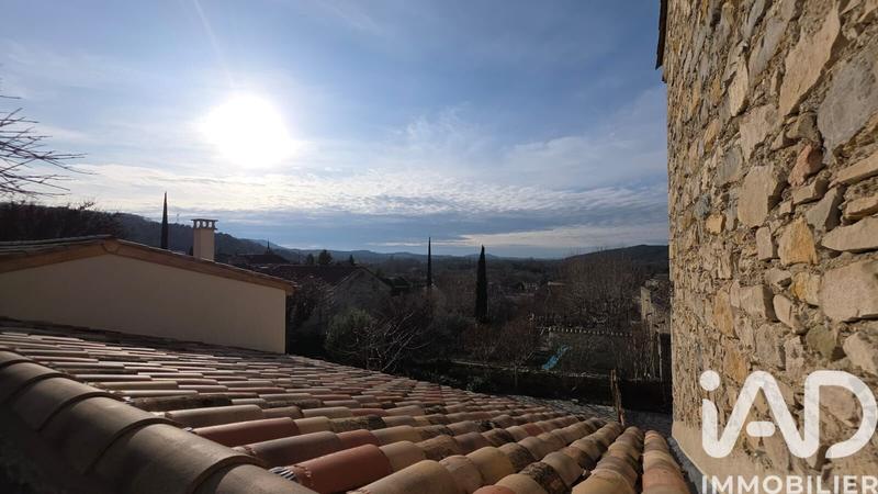 Maison de village - 81 m² - 4 pièces