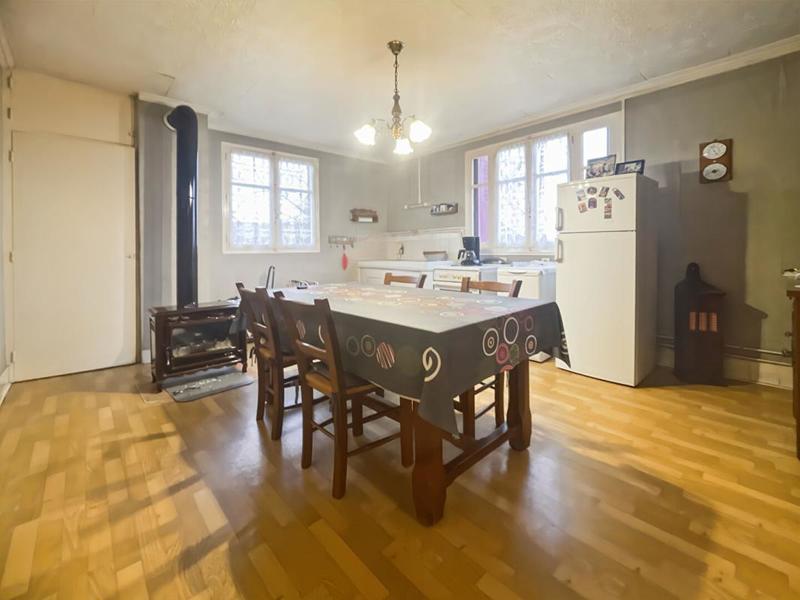 Maison - 80 m² - 4 pièces