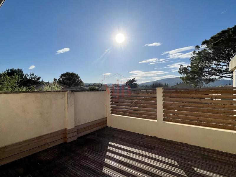 Maison de ville - 177 m² - 6 pièces