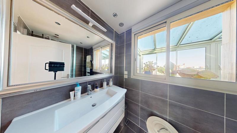 Duplex - 126 m² - 5 pièces