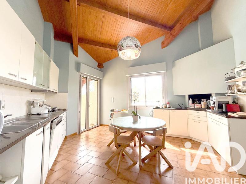 Maison - 163 m² - 7 pièces