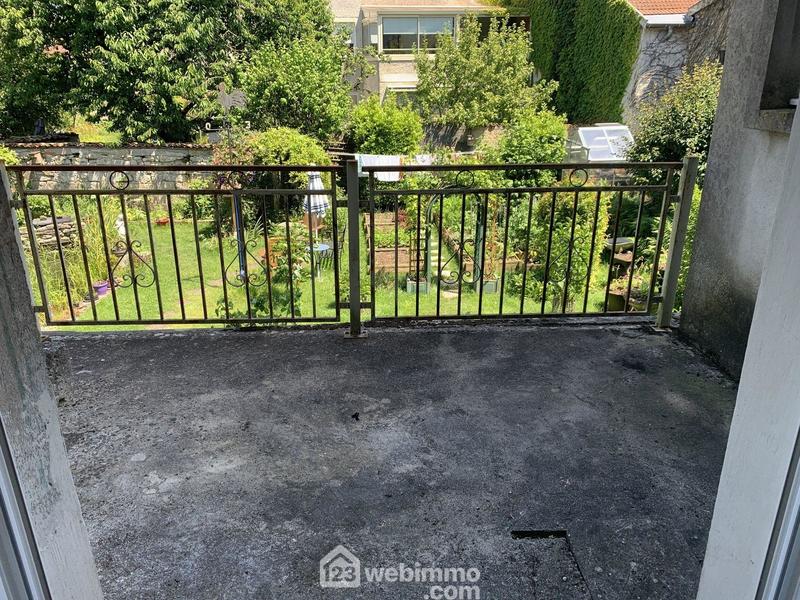 Immeuble - 140 m² - 6 pièces