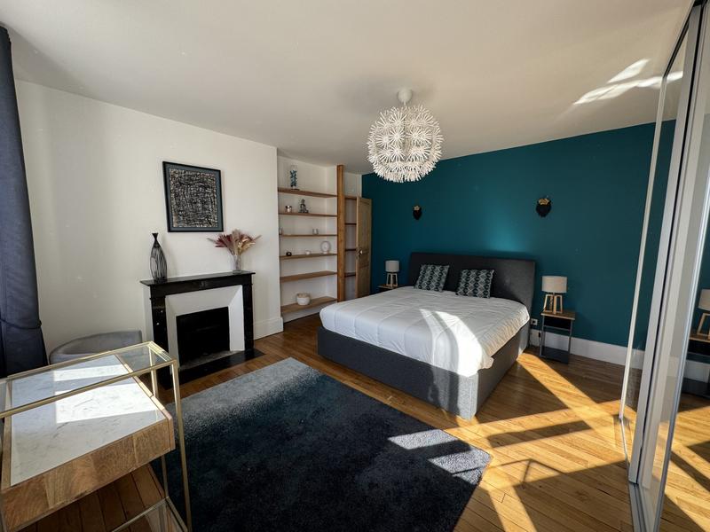 Appartement - 90 m² - 4 pièces