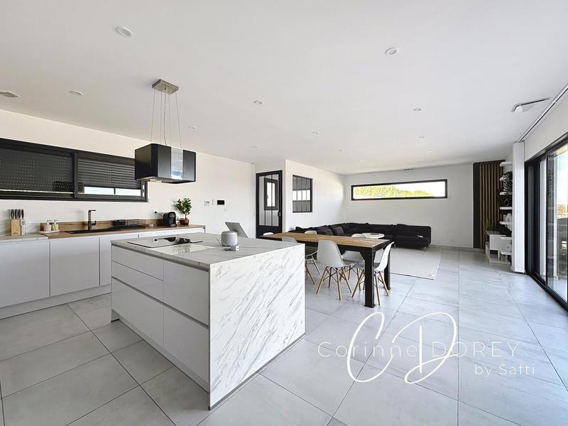 Maison - 116 m² - 4 pièces