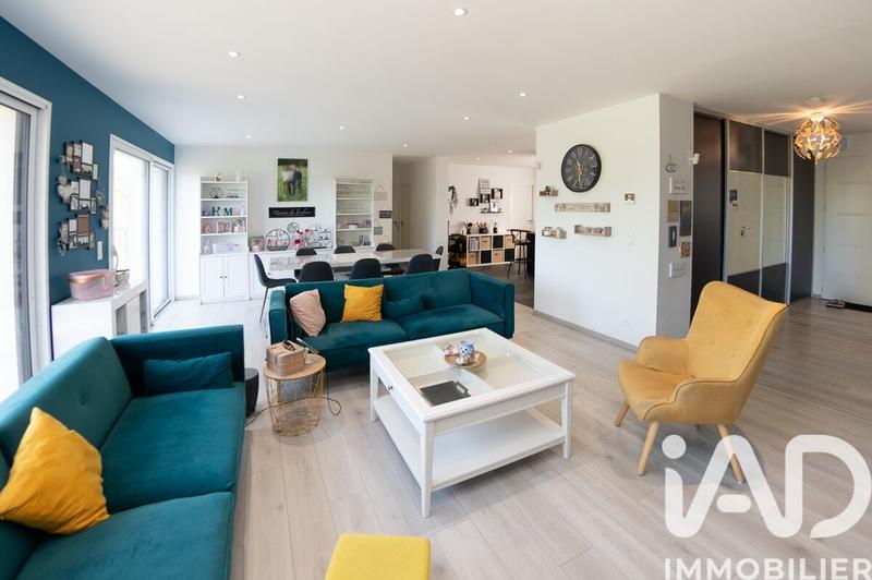 Maison - 183 m² - 8 pièces