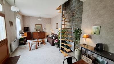 Immeuble - 123 m² - 6 pièces