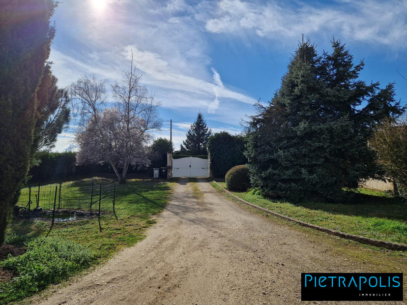 Villa - 184 m² - 6 pièces