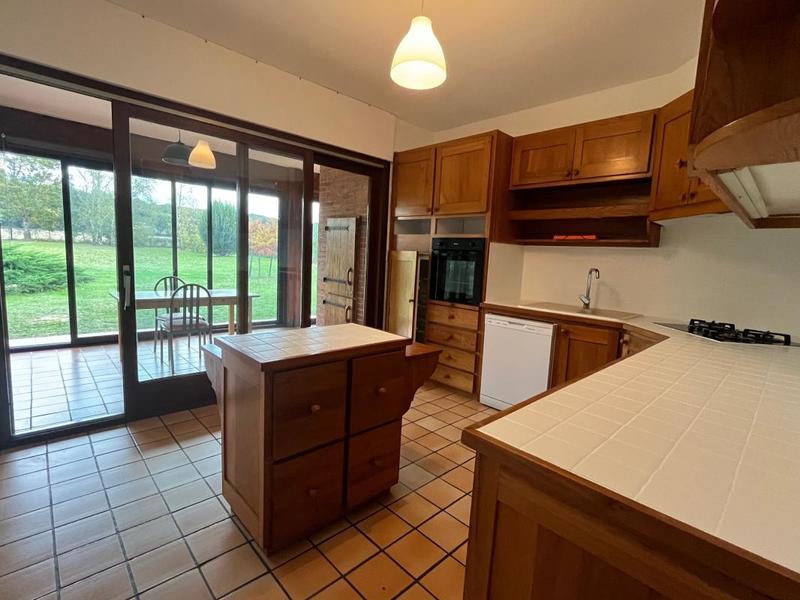 Maison - 160 m² - 5 pièces