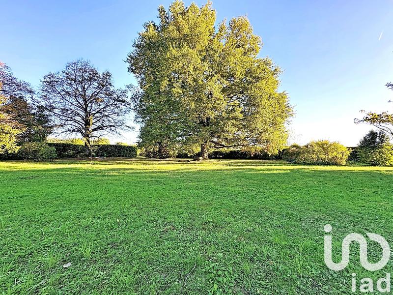 Maison - 229 m² - 8 pièces