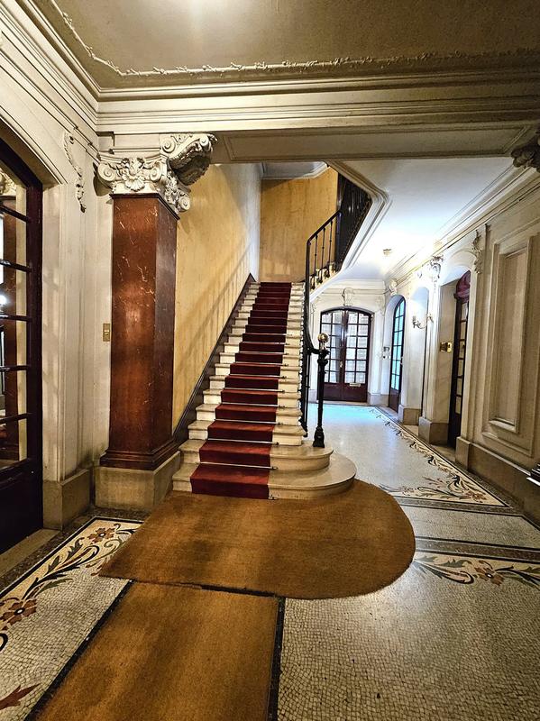 Bureau - 95 m² - 5 pièces