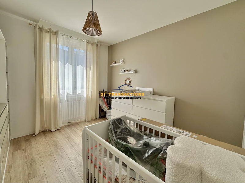 Appartement - 87 m² - 3 pièces