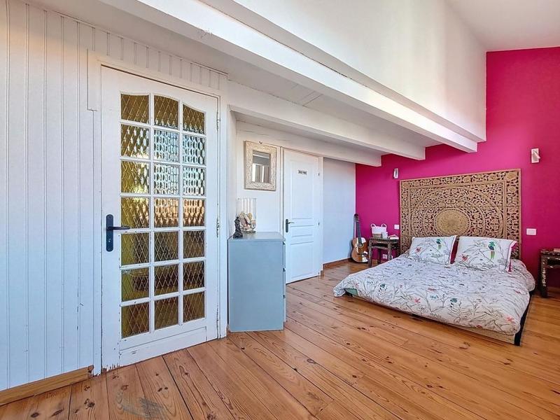 Maison - 90 m² - 3 pièces