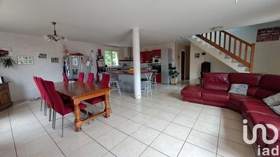 Maison - 182 m² - 8 pièces