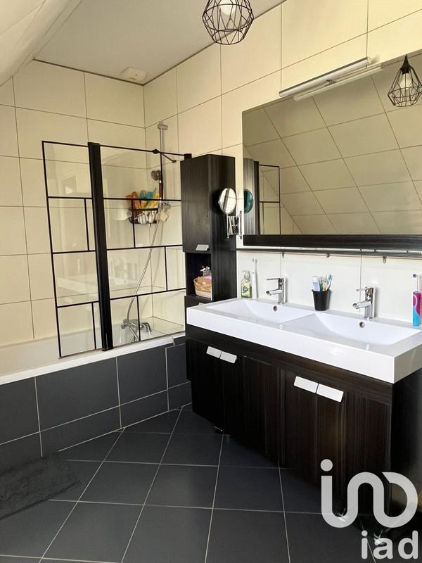 Maison - 150 m² - 7 pièces