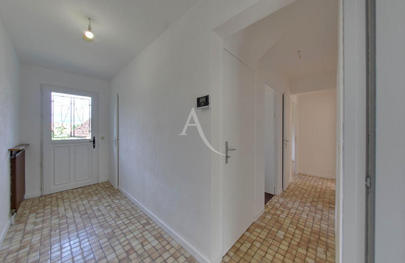 Maison - 106 m² - 5 pièces